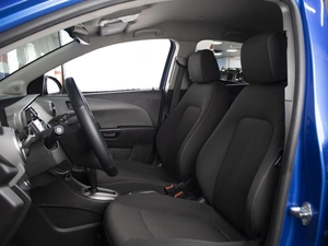 Седан Chevrolet Aveo 2012 года, 775000 рублей, Омск