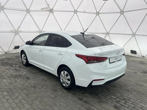 Седан Hyundai Solaris 2020 года, 1380000 рублей, Клинцы