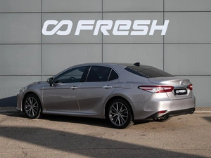 Седан Toyota Camry 2022 года, 3400000 рублей, Краснодар