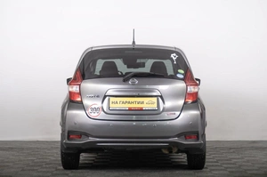 Хетчбэк Nissan Note 2018 года, 1089000 рублей, Томск
