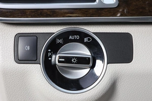 Седан Mercedes-benz E-класс 2014 года, 2149000 рублей, Новосибирск