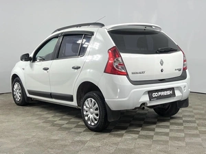 Хетчбэк Renault Sandero 2013 года, 699900 рублей, Казань