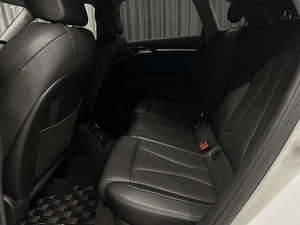 Хетчбэк Audi A3 2020 года, 1700000 рублей, Красноярск