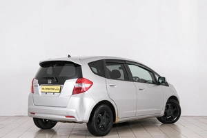 Хетчбэк Honda Fit 2012 года, 749000 рублей, Красноярск