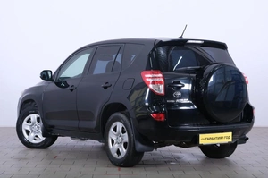 Внедорожник Toyota RAV4 2011 года, 1429000 рублей, Омск