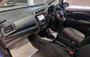 Хетчбэк Honda Fit 2015 года, 947000 рублей, Красноярск