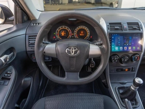 Седан Toyota Corolla 2010 года, 799000 рублей, Саратов