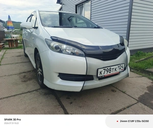 Минивэн Toyota Wish 2010 года, 1120 рублей, Красноярск