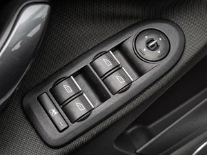 Внедорожник Ford Kuga 2011 года, 999000 рублей, Краснодар
