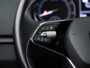 Внедорожник Skoda Karoq 2020 года, 2637444 рублей, Москва