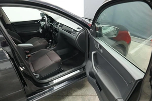 Хэтчбек Skoda Rapid 2015 года, 1370000 рублей, Курск