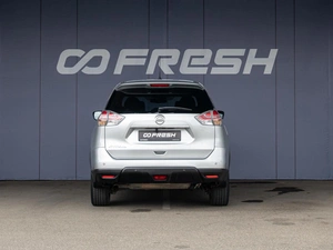 Внедорожник Nissan X-Trail 2015 года, 1530000 рублей, Краснодар