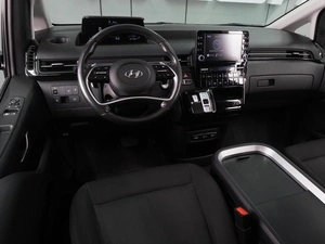 Минивэн Hyundai Staria 2021 года, 4599000 рублей, Воронеж