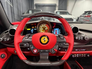 Кабриолет Ferrari F8 Spider 2021 года, 37990000 рублей, Павловская Слобода