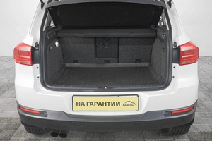 Внедорожник Volkswagen Tiguan 2011 года, 1409000 рублей, Кемерово
