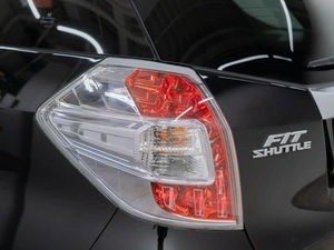 Универсал Honda Fit Shuttle 2013 года, 990000 рублей, Красноярск
