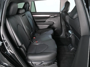 Внедорожник Toyota Highlander 2026 года, 5999000 рублей, Аксай