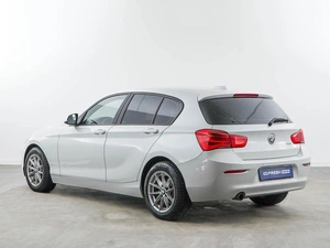 Хетчбэк BMW 1 серия 2018 года, 1898999 рублей, Москва