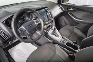 Хетчбэк Ford Focus 2011 года, 799000 рублей, Томск