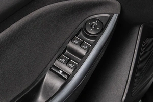 Хетчбэк Ford Focus 2013 года, 989000 рублей, Сургут