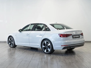 Седан Audi A4 2017 года, 2999000 рублей, Саратов