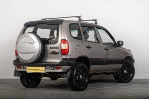 Внедорожник Chevrolet Niva 2007 года, 329000 рублей, Томск