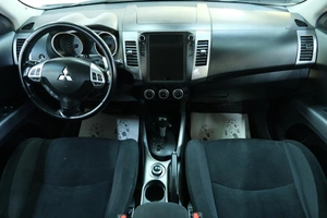 Внедорожник Mitsubishi Outlander 2008 года, 1349000 рублей, Омск