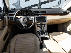 Седан Volkswagen Passat 2012 года, 1113000 рублей, Ставрополь