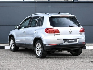 Внедорожник Volkswagen Tiguan 2013 года, 1284000 рублей, Кирилловка