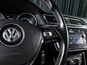 Внедорожник Volkswagen Tiguan 2019 года, 2349000 рублей, Волгоград