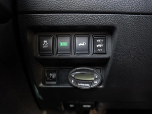 Внедорожник Nissan X-Trail 2017 года, 1910000 рублей, Краснодар