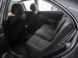 Седан Toyota Avensis 2007 года, 880000 рублей, Воронеж