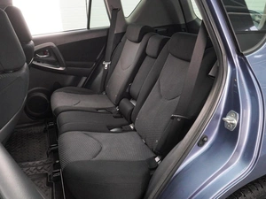 Внедорожник Toyota RAV4 2011 года, 1421000 рублей, Воронеж