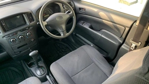 Универсал Toyota Probox 2010 года, 650000 рублей, Красноярск