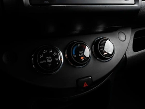 Хетчбэк Nissan Note 2012 года, 909000 рублей, Тюмень