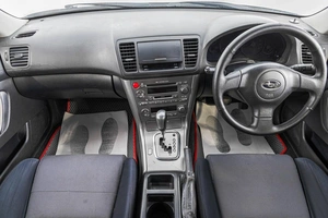 Универсал Subaru Legacy 2003 года, 899000 рублей, Барнаул