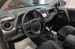 Внедорожник Toyota RAV4 2013 года, 2290000 рублей, Красноярск