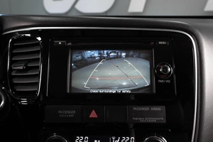 Внедорожник Mitsubishi Outlander 2016 года, 2109000 рублей, Петрозаводск