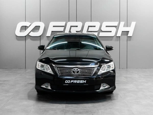 Седан Toyota Camry 2012 года, 1670000 рублей, Тюмень