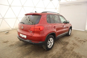 Внедорожник Volkswagen Tiguan 2011 года, 1560000 рублей, Обнинск
