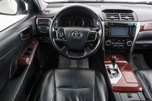 Седан Toyota Camry 2013 года, 1489000 рублей, Красноярск