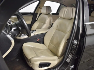Седан BMW 5 серия 2014 года, 2624900 рублей, Казань