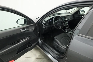 Седан Kia Optima 2018 года, 1730000 рублей, Курск