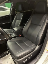 Седан Toyota Camry 2017 года, 2250000 рублей, Красноярск