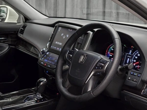 Седан Toyota Crown 2015 года, 2625000 рублей, Красноярск
