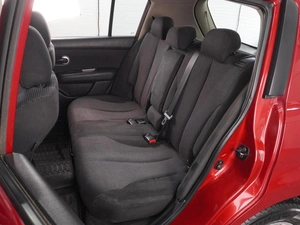 Хетчбэк Nissan Tiida 2011 года, 949000 рублей, Воронеж