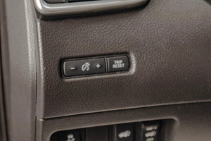 Внедорожник Nissan X-Trail 2017 года, 1699000 рублей, Челябинск