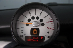 Хетчбэк MINI One 2010 года, 780000 рублей, Омск