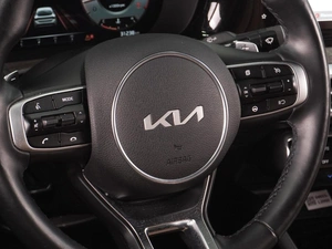 Седан Kia K5 2021 года, 2989000 рублей, Воронеж
