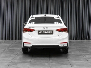 Седан Hyundai Solaris 2017 года, 1269000 рублей, Тюмень